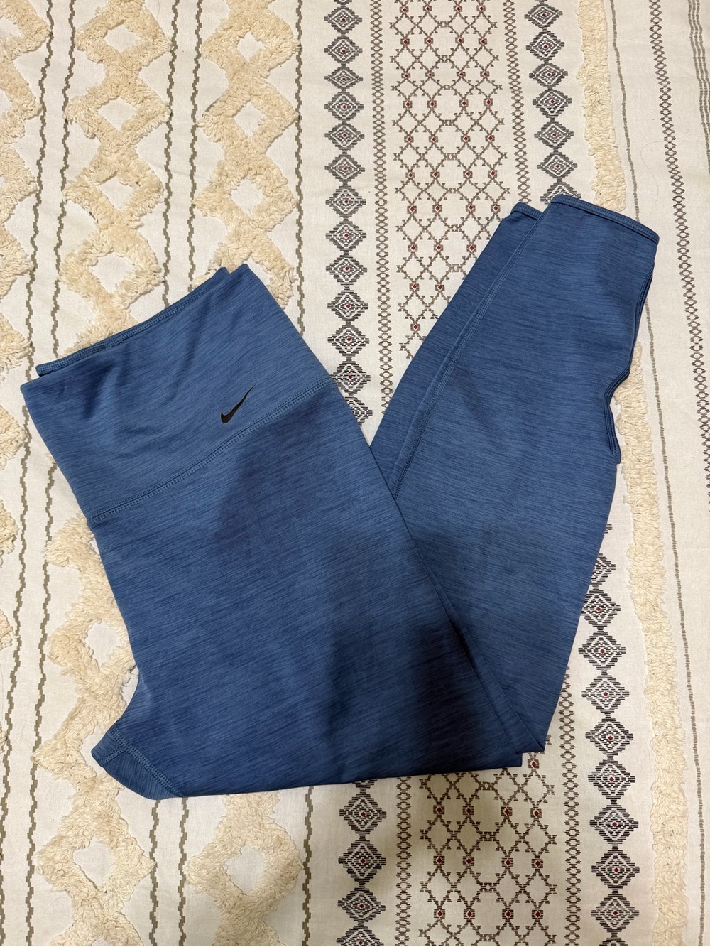 Nike Dri-Fit Light Blue 7/8 High-Rise Leggings with Cutout Details @ Ankle EUC